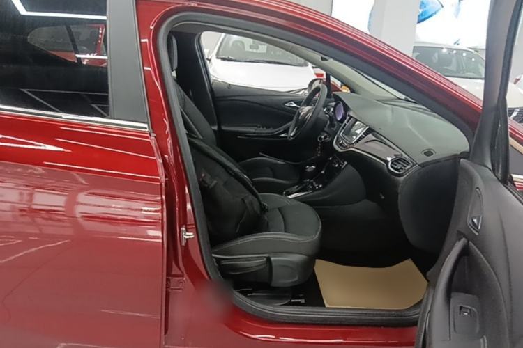 Used Buick Verano 2016 Hatchback 15S Automatic Leading Model Right Front Seat