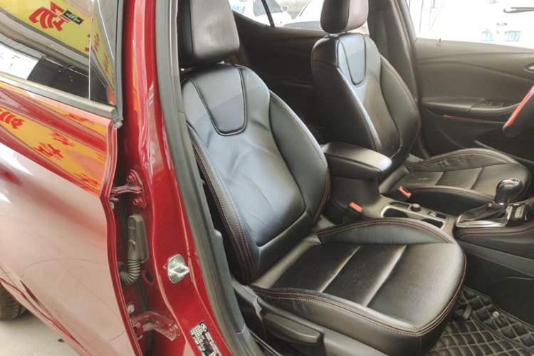 Used Buick Verano 2016 Two-Door GS 20T Dual-Clutch Haoting Sporty Model Right Front Seat