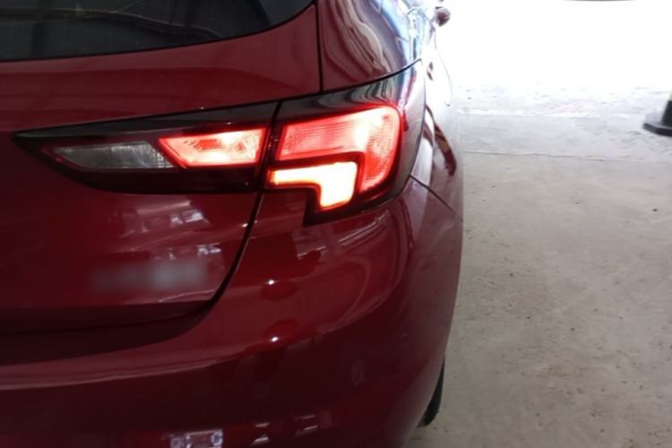 Used Buick Verano 2016 Hatchback 15S Automatic Ambition Model Right Rear Taillight
