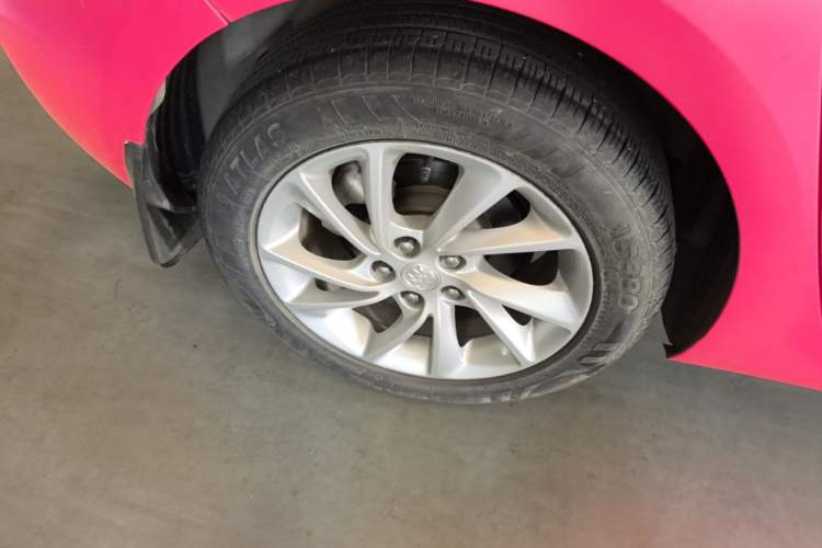 Used Buick Verano 2016 Hatchback 15S Automatic Ambition Model Right Rear Wheel Hub