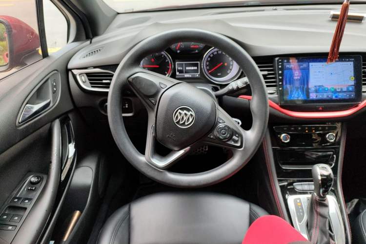 Used Buick Verano 2016 Two-Door GS 20T Dual-Clutch Haoting Sporty Model Steering Wheel