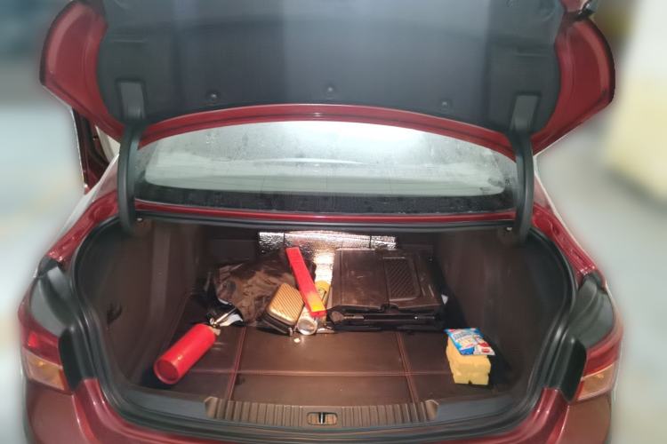 Used Buick Verano 2016 Hatchback 15S Automatic Leading Model Trunk