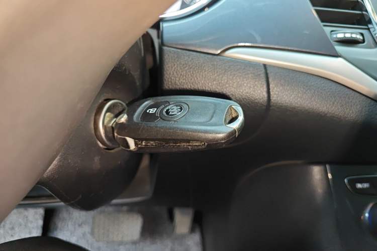 Used Buick Verano 2016 Hatchback 15S Automatic Leading Model Vehicle Key