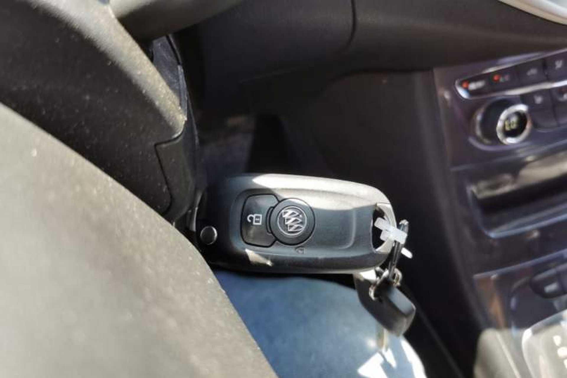 Used Buick Verano 2016 Hatchback 15S Automatic Leading Model Vehicle Key