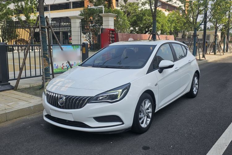 Ojetý Buick Verano 2016 Hatchback 15S Automatic Ambition Model Guazi used car, China used car export, Used car for sale, Used  cars, Cheapest cars for sale
