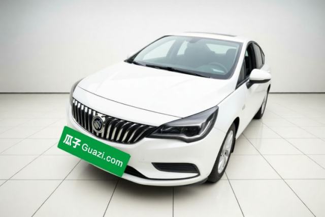 Ojetý Buick Verano 2016 Hatchback 15S Automatic Leading Model