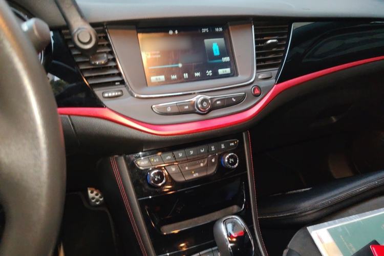Used Buick Verano 2016 Hatchback GS 20T Dual-Clutch Passionate Sporty Model Audio And AC Panel