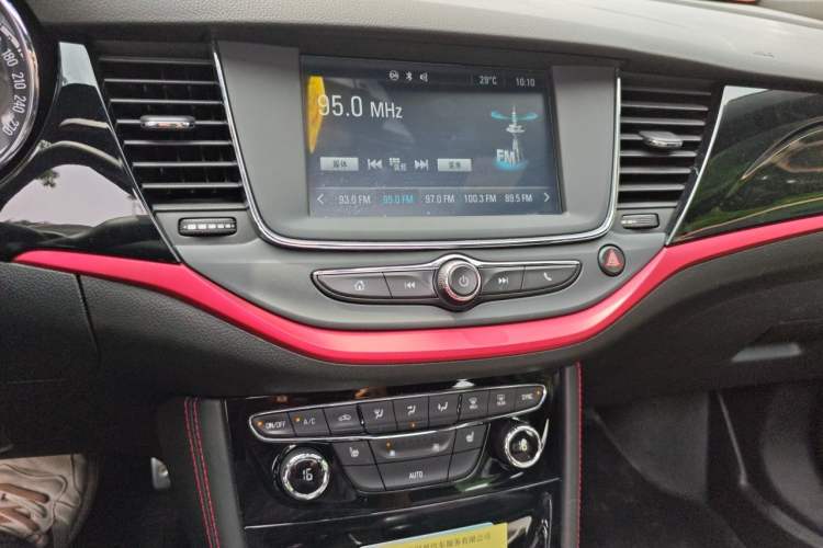 Used Buick Verano 2016 Hatchback GS 20T Dual-Clutch Passionate Sporty Model Audio And AC Panel