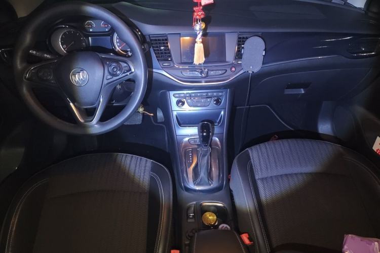 Used Buick Verano 2016 Hatchback 15S Automatic Leading Model Center Console
