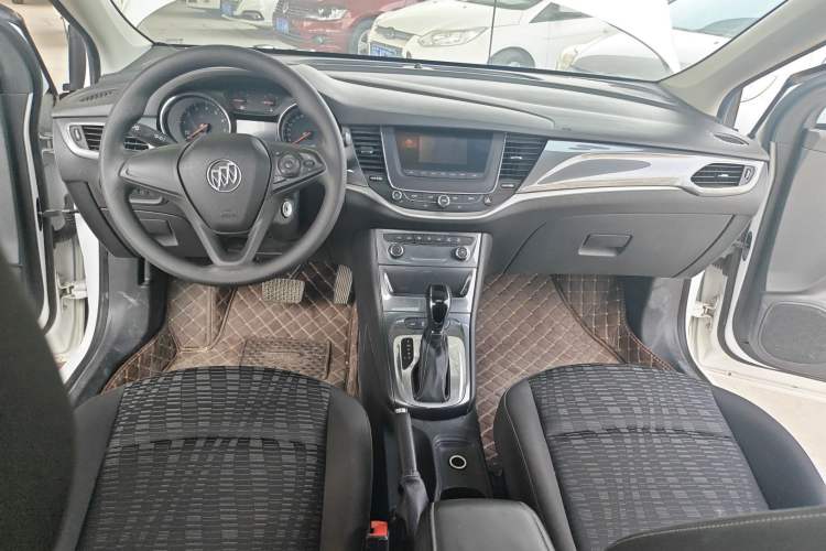 Used Buick Verano 2016 Hatchback 15S Automatic Ambition Model Center Console