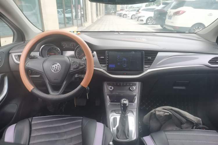 Used Buick Verano 2016 Hatchback 15S Automatic Ambition Model Center Console