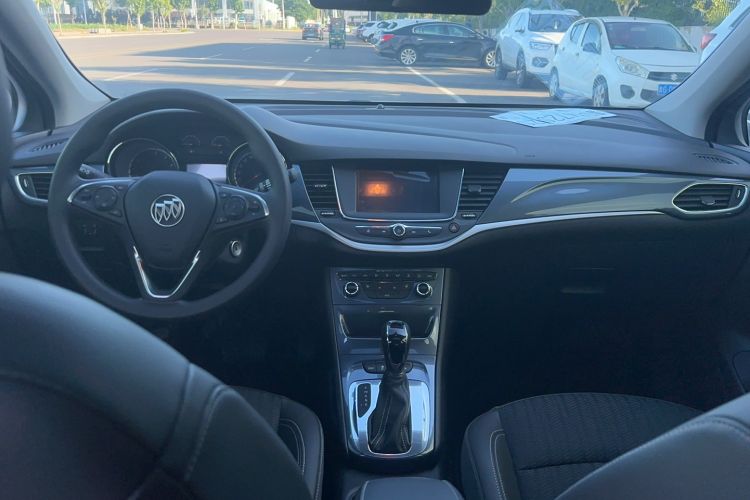 Used Buick Verano 2016 Hatchback 15S Automatic Leading Model Center Console