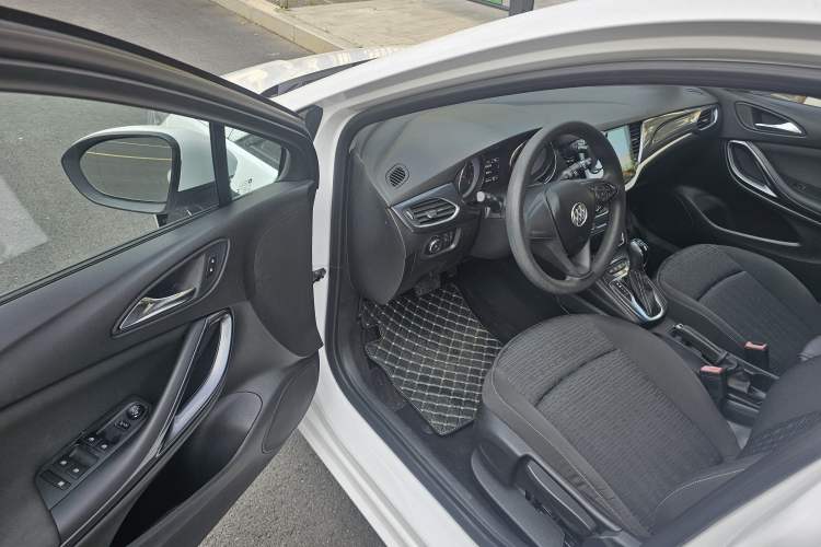 Used Buick Verano 2016 Hatchback 15S Automatic Ambition Model Driver Seat