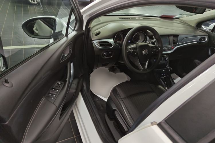 Used Buick Verano 2016 Hatchback 15S Automatic Leading Model Driver Seat