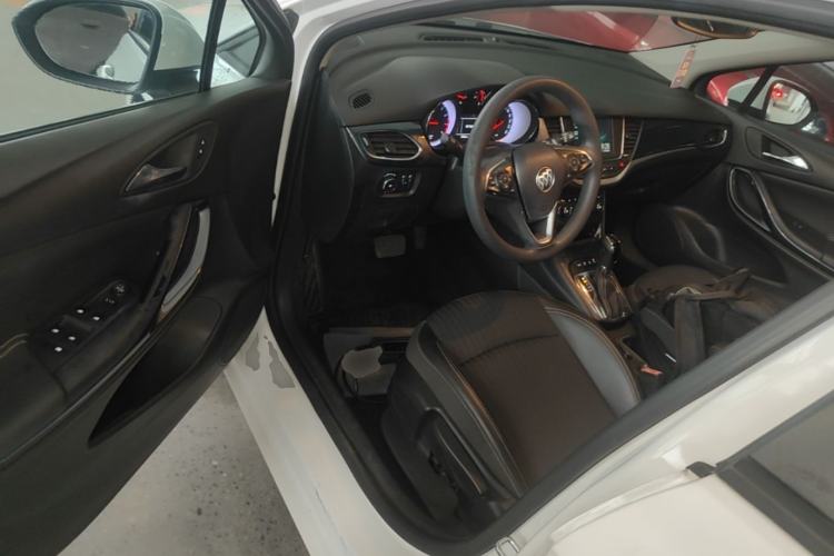 Used Buick Verano 2016 Hatchback 15S Automatic Leading Model Driver Seat