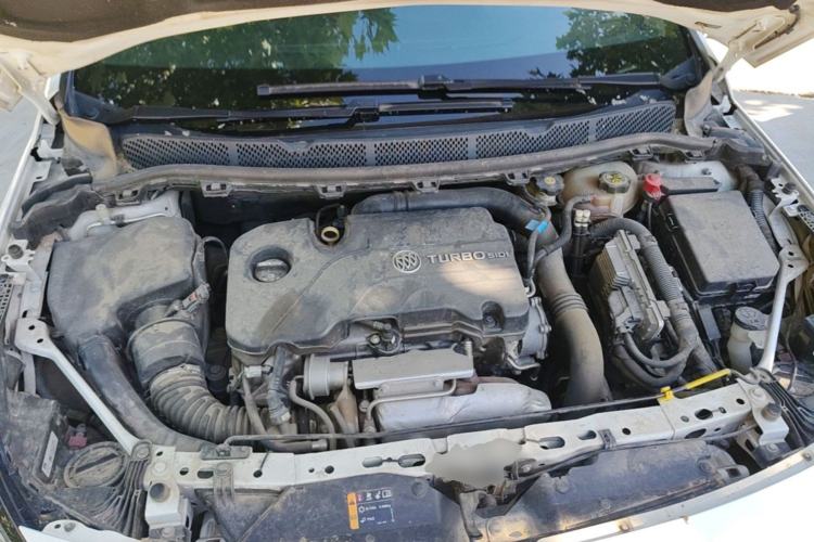 Used Buick Verano 2016 Hatchback GS 20T Dual-Clutch Passionate Sporty Model Engine Bay