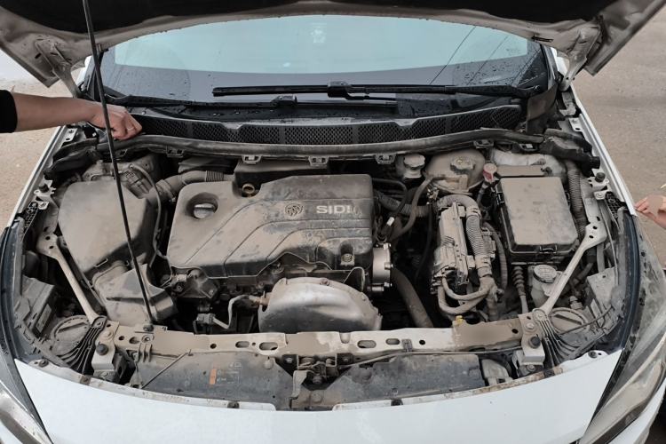 Used Buick Verano 2016 Hatchback 15S Automatic Leading Model Engine Bay