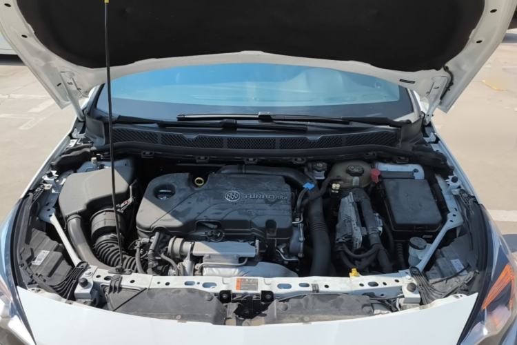 Used Buick Verano 2016 Hatchback GS 20T Dual-Clutch Passionate Sporty Model Engine Bay