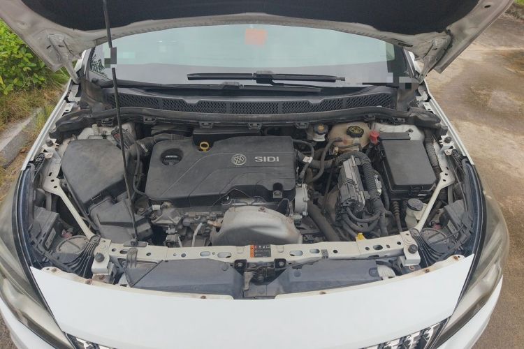 Used Buick Verano 2016 Hatchback 15S Automatic Leading Model Engine Bay