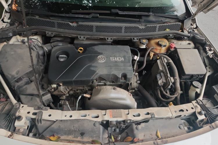 Used Buick Verano 2016 Hatchback 15S Automatic Leading Model Engine Bay