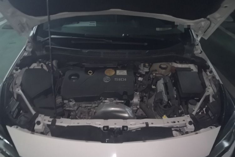 Used Buick Verano 2016 Hatchback 15S Automatic Leading Model Engine Bay
