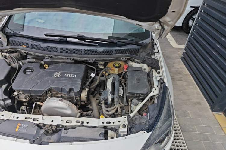 Used Buick Verano 2016 Hatchback 15S Automatic Ambition Model Engine Bay Left