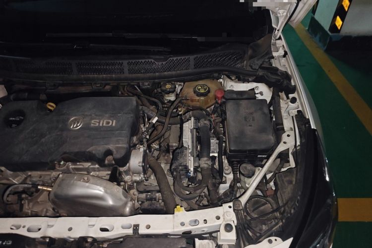 Used Buick Verano 2016 Hatchback 15S Automatic Ambition Model Engine Bay Left