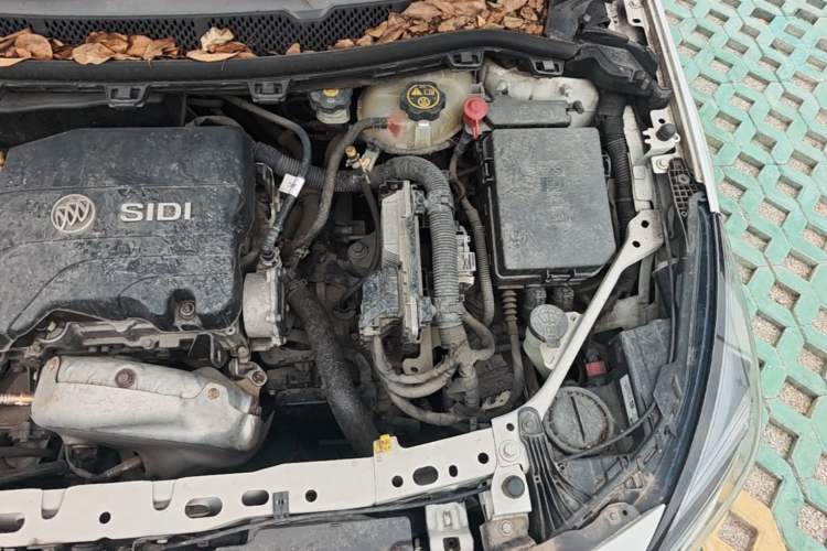 Used Buick Verano 2016 Hatchback 15S Automatic Ambition Model Engine Bay Left