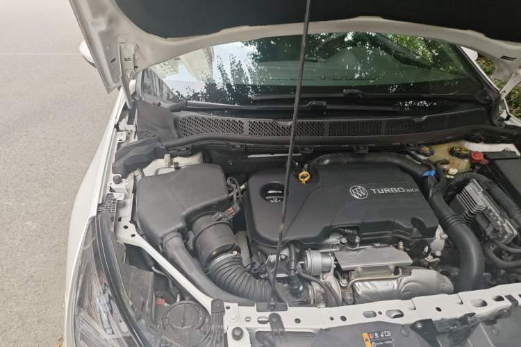Used Buick Verano 2016 Two-Door GS 20T Dual-Clutch Haoting Sporty Model Engine Bay Right