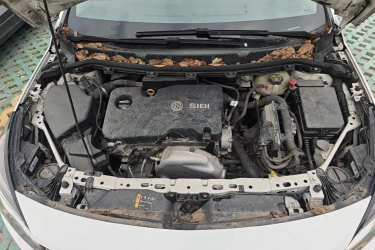 Used Buick Verano 2016 Hatchback 15S Automatic Ambition Model Engine Bay