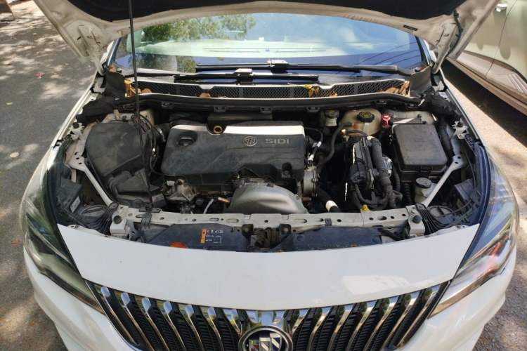 Used Buick Verano 2016 Hatchback 15S Automatic Leading Model Engine Bay