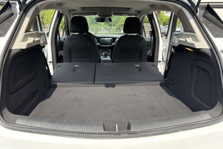Used Buick Verano 2016 Hatchback 15S Automatic Ambition Model Exterior 10