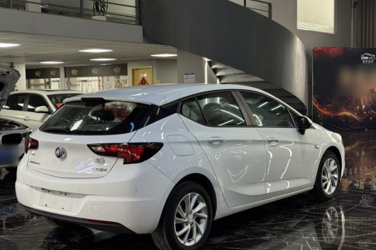 Used Buick Verano 2016 Hatchback 15S Automatic Leading Model Exterior 2