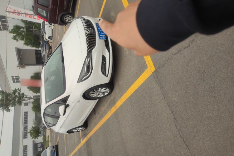 Used Buick Verano 2016 Hatchback 15S Automatic Leading Model Exterior 3