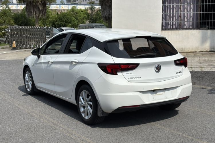 Used Buick Verano 2016 Hatchback 15S Automatic Ambition Model Exterior 7