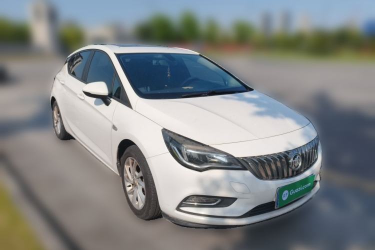 Used Buick Verano 2016 Hatchback 15S Automatic Leading Model Front Right 45 Deg