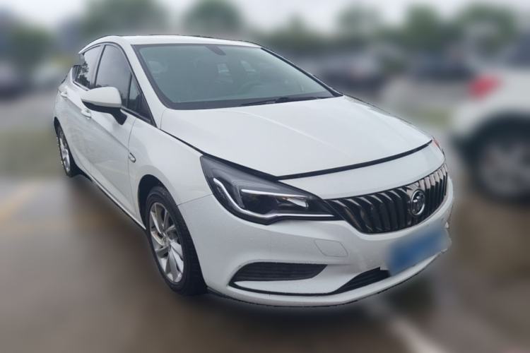 Used Buick Verano 2016 Hatchback 15S Automatic Leading Model Front Right 45 Deg
