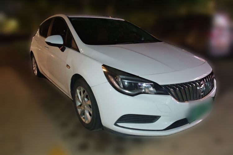 Used Buick Verano 2016 Hatchback 15S Automatic Leading Model Front Right 45 Deg