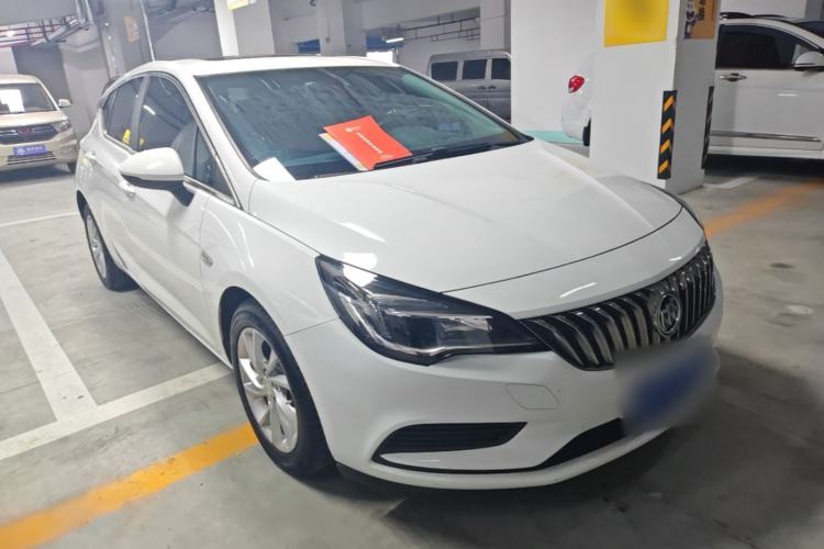 Used Buick Verano 2016 Hatchback 15S Automatic Leading Model Front Right 45 Deg