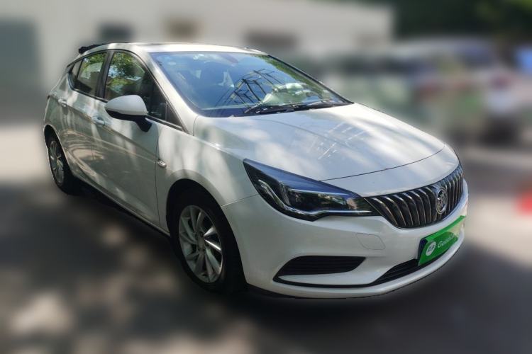 Used Buick Verano 2016 Hatchback 15S Automatic Leading Model Front Right 45 Deg