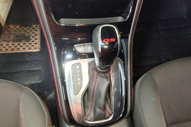 Used Buick Verano 2016 Two-Door GS 20T Dual-Clutch Haoting Sporty Model Gear Lever