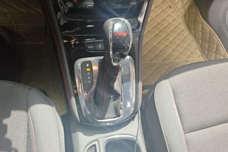 Used Buick Verano 2016 Two-Door GS 20T Dual-Clutch Haoting Sporty Model Gear Lever