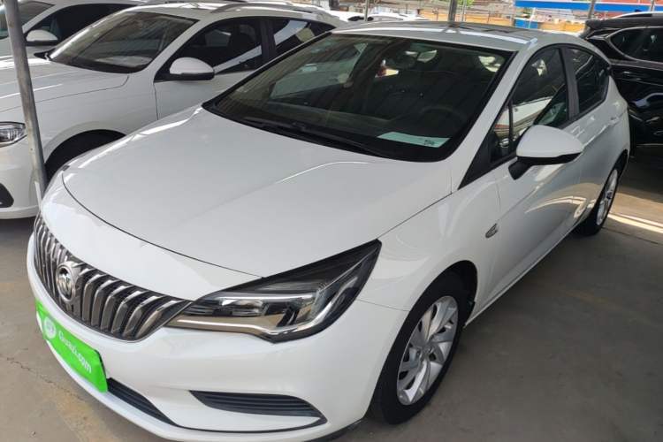 Ojetý Buick Verano 2016 Hatchback 15S Automatic Leading Model Guazi used car, China used car export, Used car for sale, Used  cars, Cheapest cars for sale