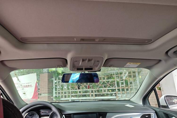 Used Buick Verano 2016 Hatchback 15S Automatic Ambition Model Headliner