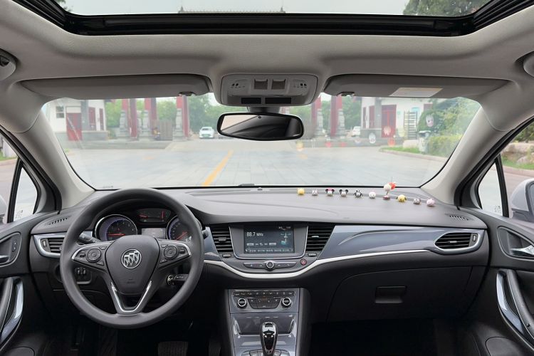 Used Buick Verano 2016 Hatchback 15S Automatic Leading Model Headliner