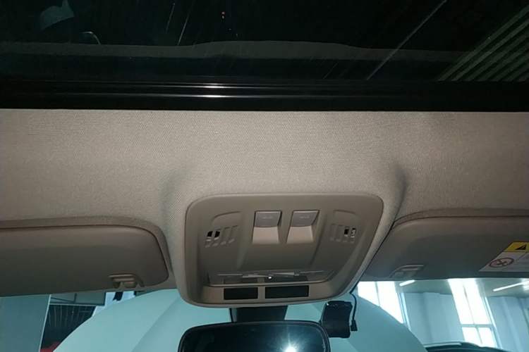 Used Buick Verano 2016 Hatchback 15S Automatic Leading Model Headliner