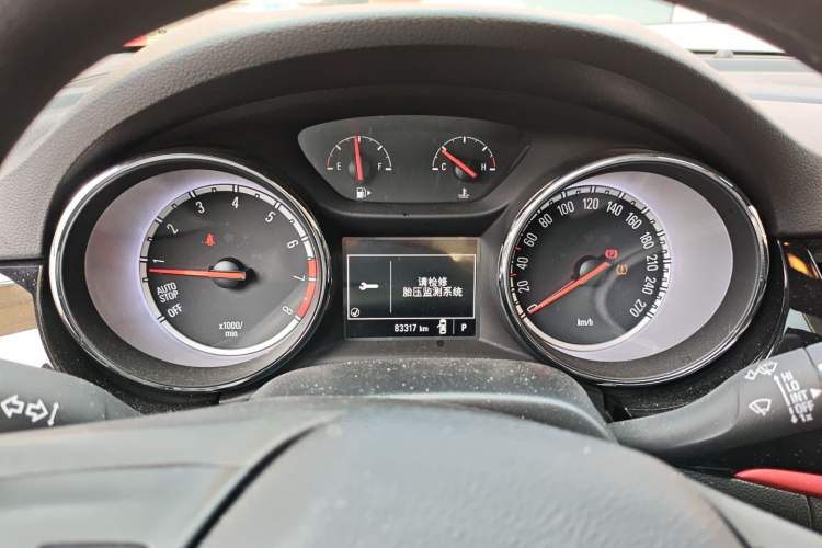Used Buick Verano 2016 Two-Door GS 20T Dual-Clutch Haoting Sporty Model Instrument Cluster