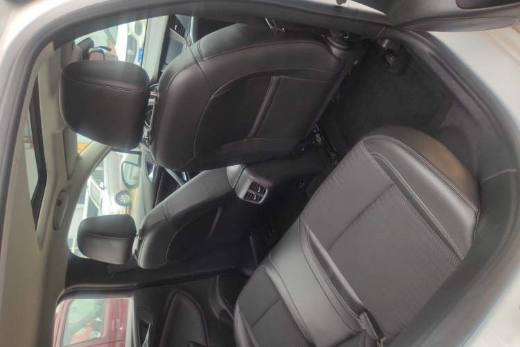Used Buick Verano 2016 Hatchback 15S Automatic Leading Model Interior 1