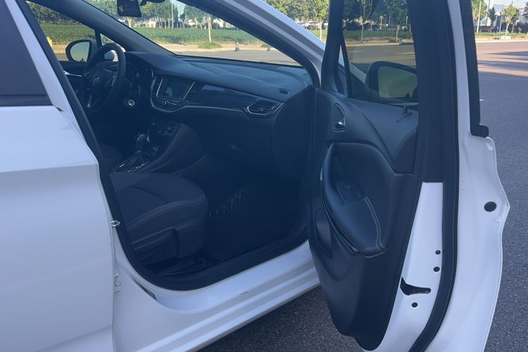 Used Buick Verano 2016 Hatchback 15S Automatic Leading Model Interior 1