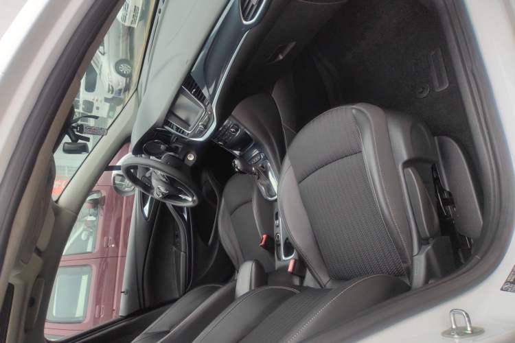 Used Buick Verano 2016 Hatchback 15S Automatic Leading Model Interior 2